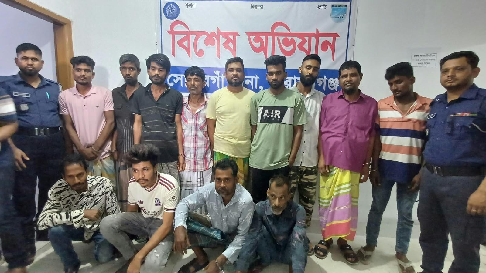 সোনারগাঁয়ে পুলিশের অভিযানে গ্রেপ্তার-১৩